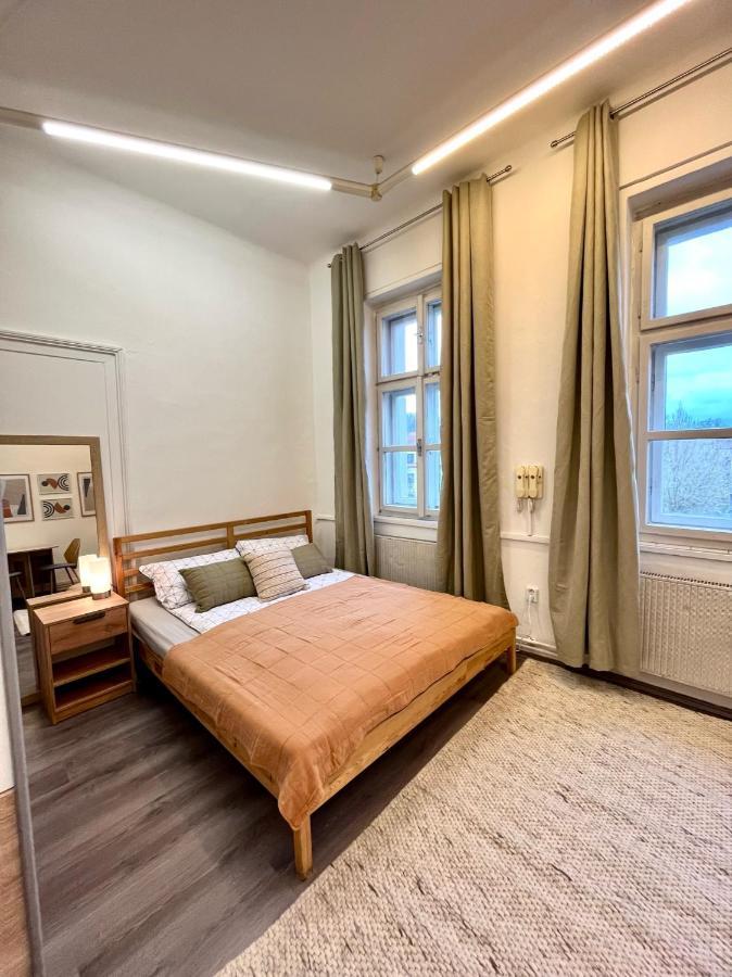 1 Bedroom Studio Close To Palmovka براغ المظهر الخارجي الصورة